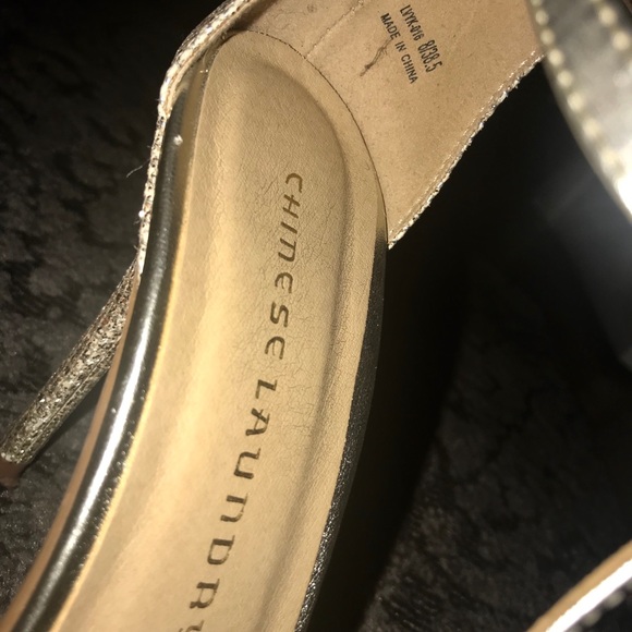 Heels - Picture 4 of 4